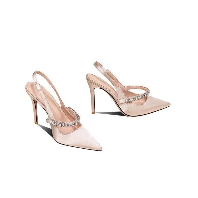 High-heeled shoes