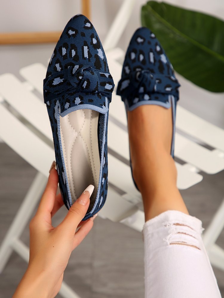 Womens Pointed-Toe Flat Shoes